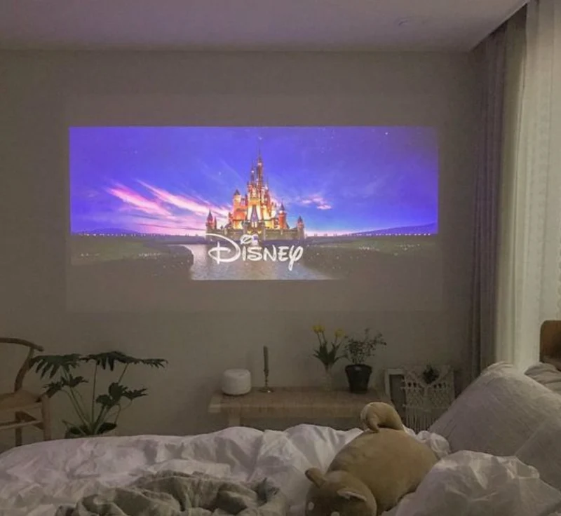 Hero MiniProjector™️ [Free Tripod Included]