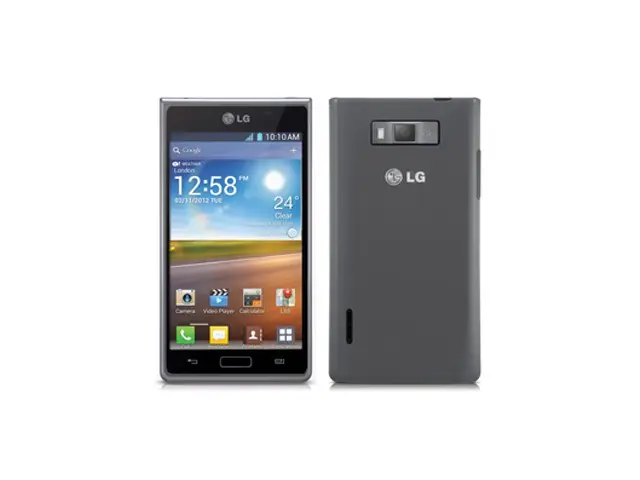 Housse de Protection Semi-Rigide Muvit MINIGEL - Couleur Noire Glossy pour LG Optimus L3 II