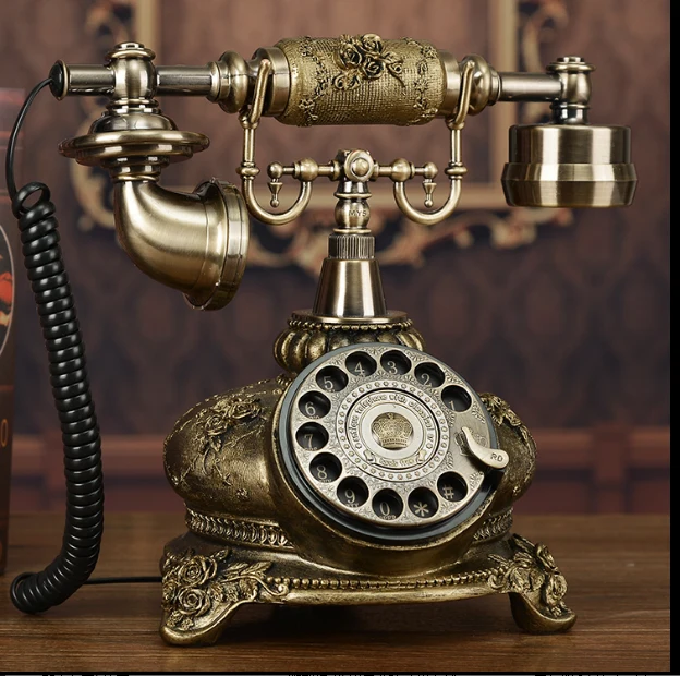 Vintage Idyllic Rotary Telephone
