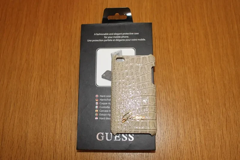 Housse / protection pour iPod GUESS Etui cuir crocodile Ipod Touch