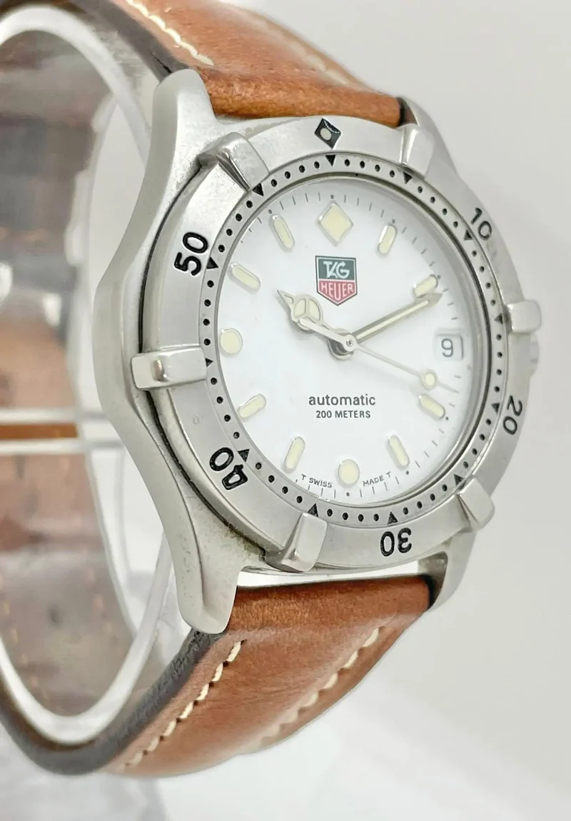 TAG Heuer Professional 200M – Automatique – Référence WE2211 – Homme – Acier – Cadran Blanc