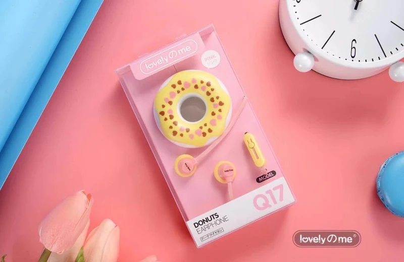 Donut Earbuds and Wind-up Case